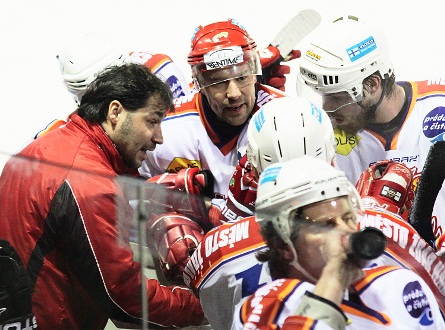2.liga CG AWARDS: Nejlepší trenér Martin Sobotka 2.liga CG AWARDS: Nejlepší trenér Martin Sobotka