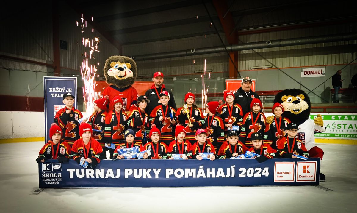 Plamnci berou 3. msto z finlovho turnaje PUKY POMHAJ!